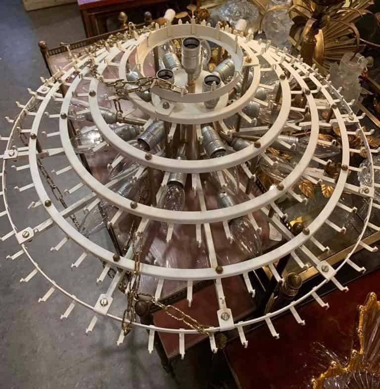1960/70′ Paire de Lustres Venini Murano Doria Diamètre 74 cm 6 Niveaux 194 Cristaux – Image 5