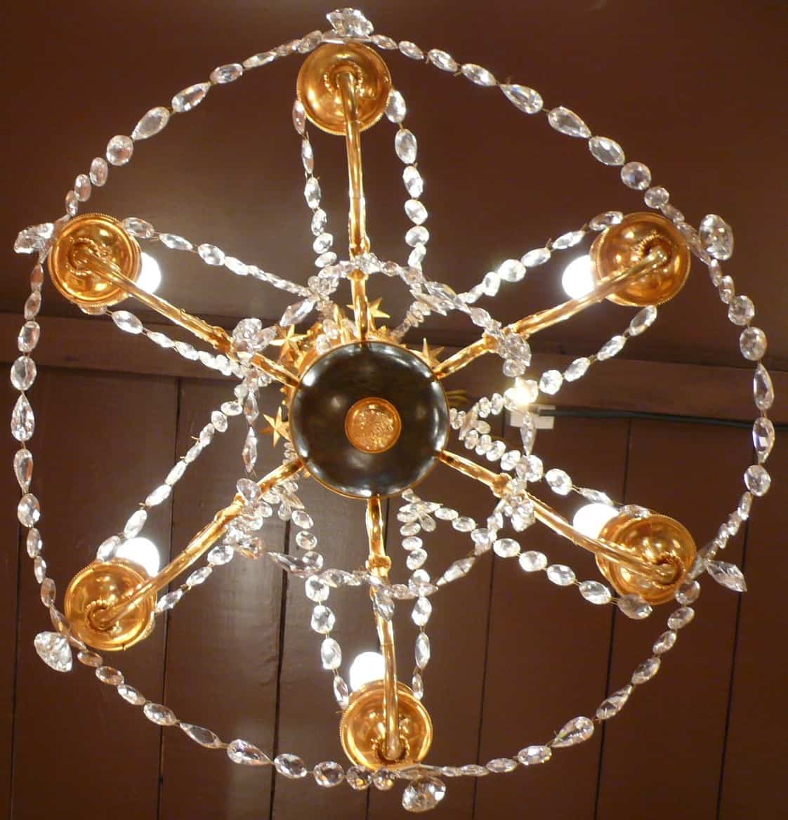 Lustre En Bronze Doré Et Bronze Patiné à Six Bras De Lumière – Image 4