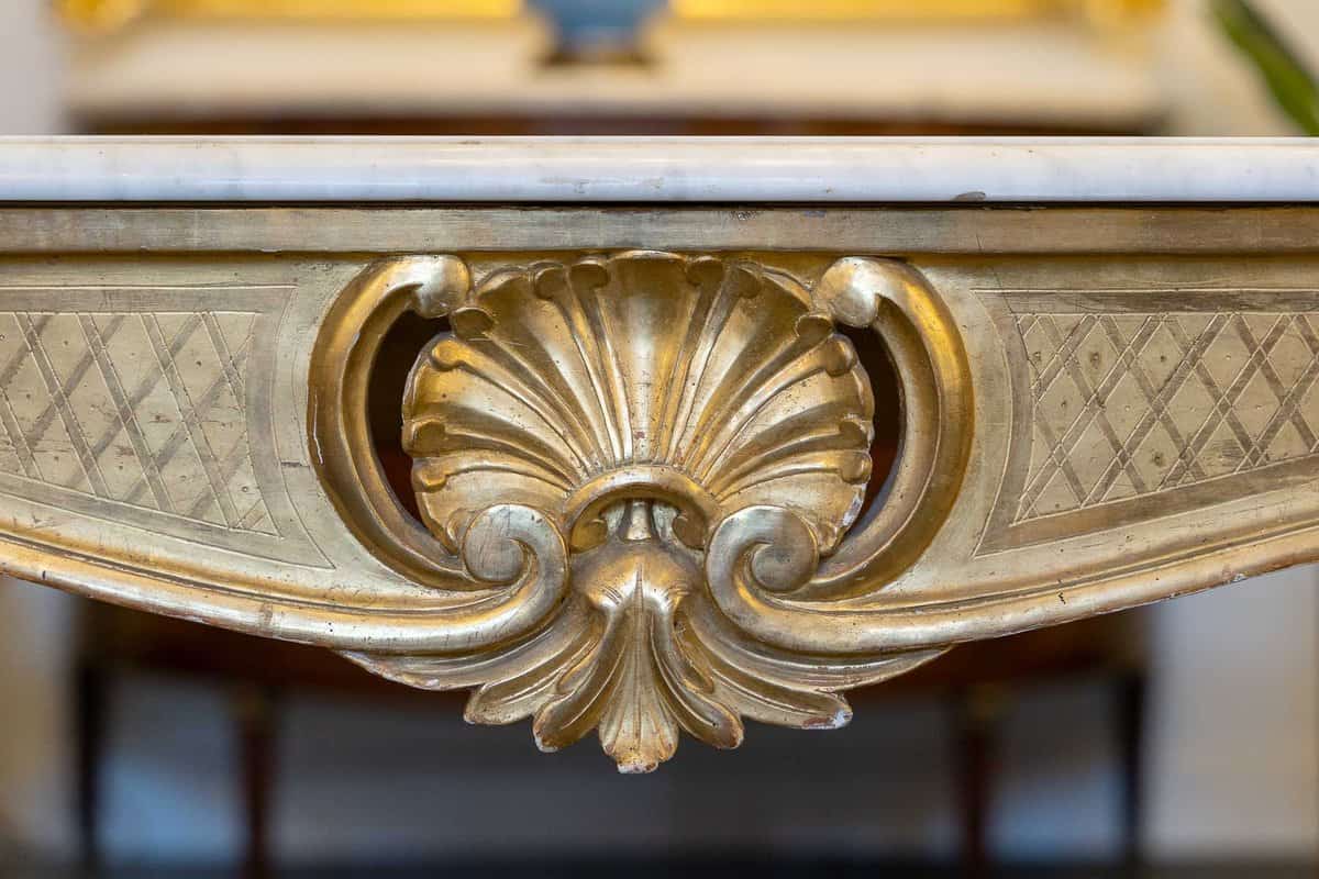 Table de milieu en bois doré d’ époque NIII. – Image 7