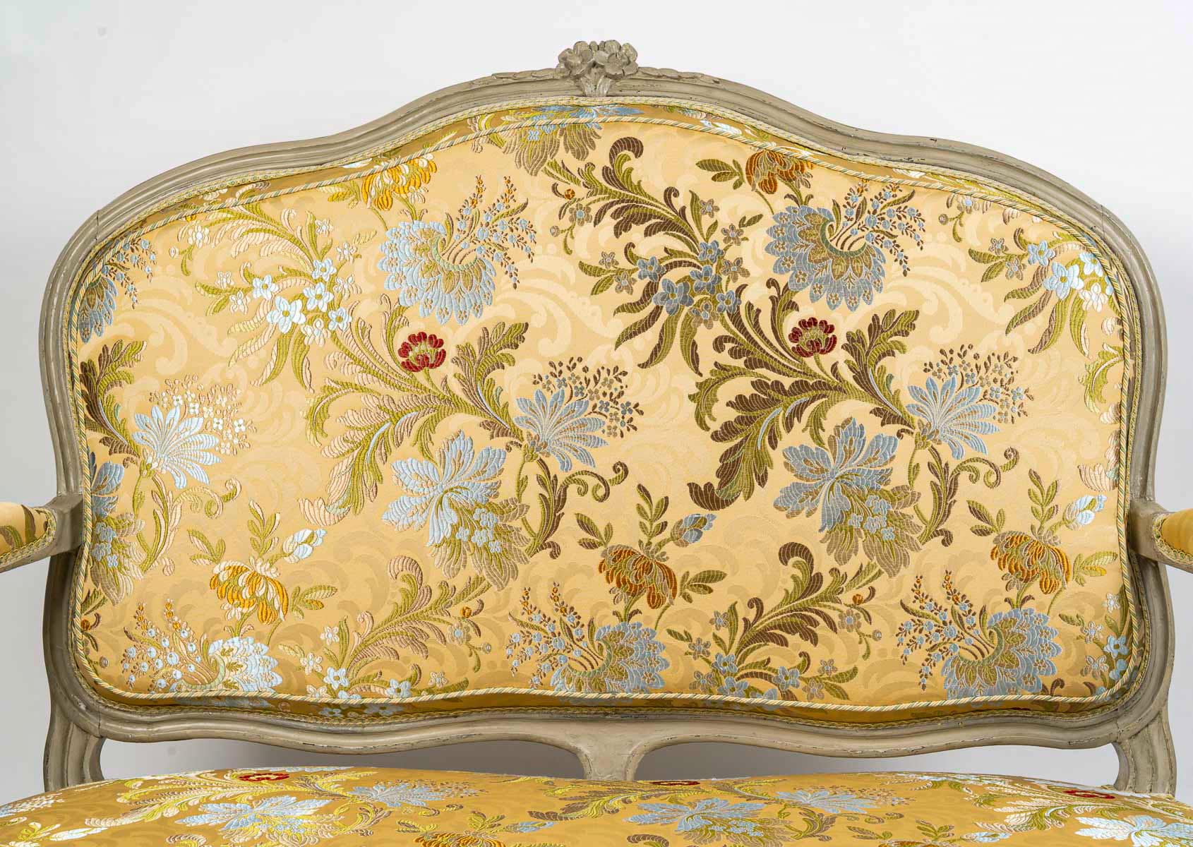 Canapé d’époque Louis XV en Hêtre Laqué estampillé par Jean-Baptiste Delaunay, Vers 1770 – Image 3