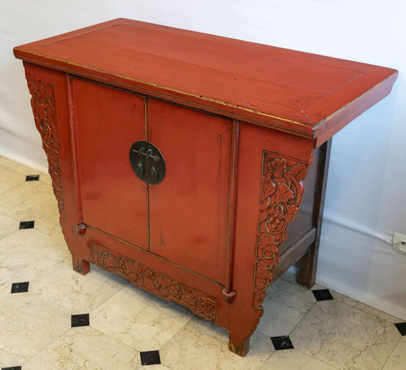 Buffet ancien chinois laque rouge – Image 3